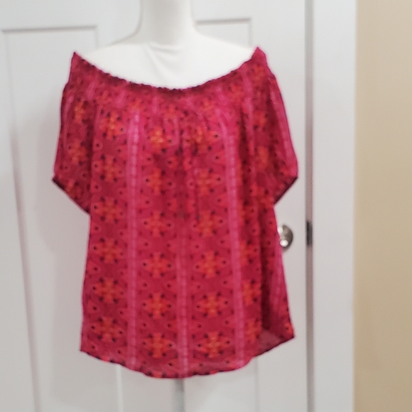 Charming charlie curve off shoulder blouse - Picture 8 of 10